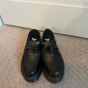 PLATFORM TASSEL LOAFERS Dr.Marten NWOT